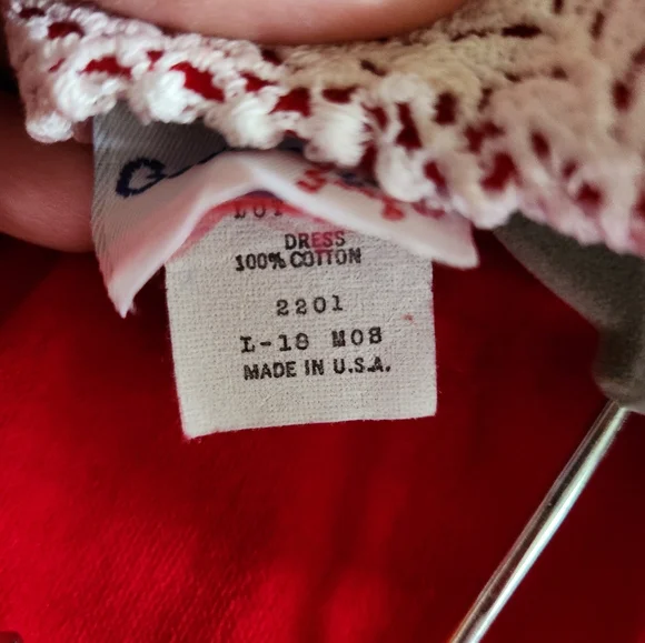 Vintage Red Infant Dress with Lace Collar - Picture 2 of 3